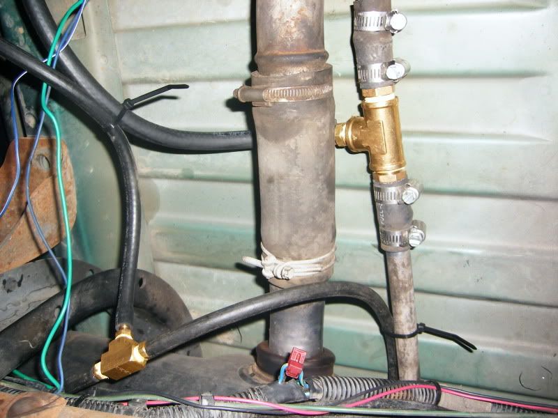 Auxiliary/transfer fuel tank install